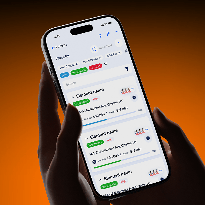 Vida Dynamics mobile project list view held in hand