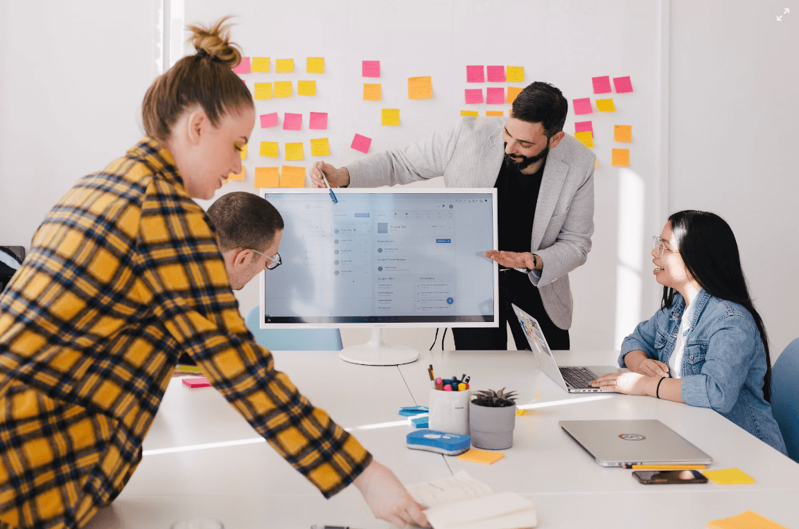 From Inception to Launch: How Effective Communication and Business Analysis Contribute to Successful Software Projects image